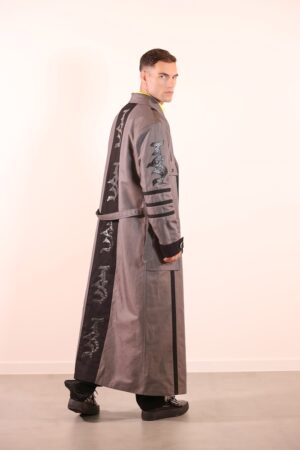 Tiga Trench coat